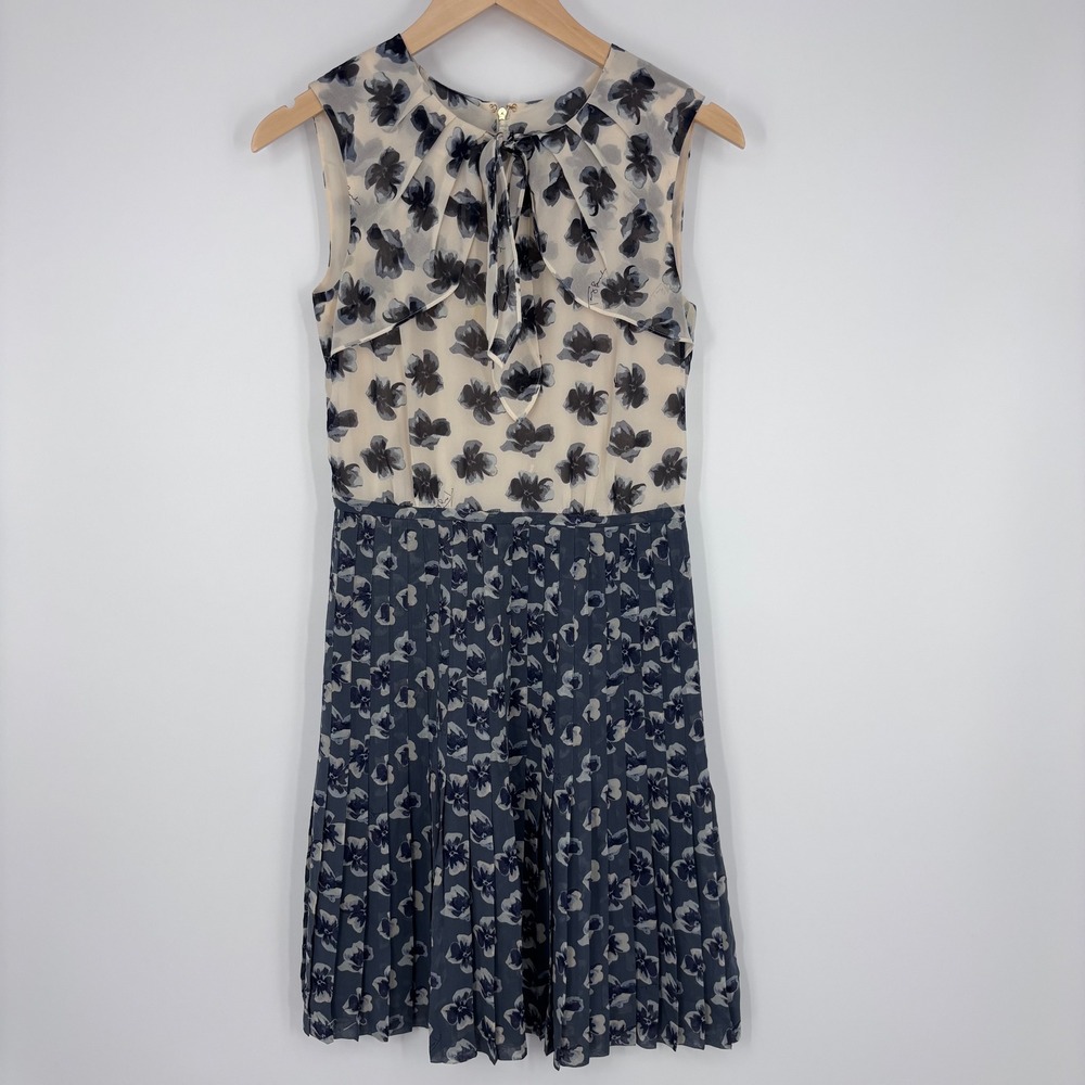 Tory Burch Cecilia Floral Pleated Dress Sz 2 Blue Cream A-Line Bow Neck Chiffon